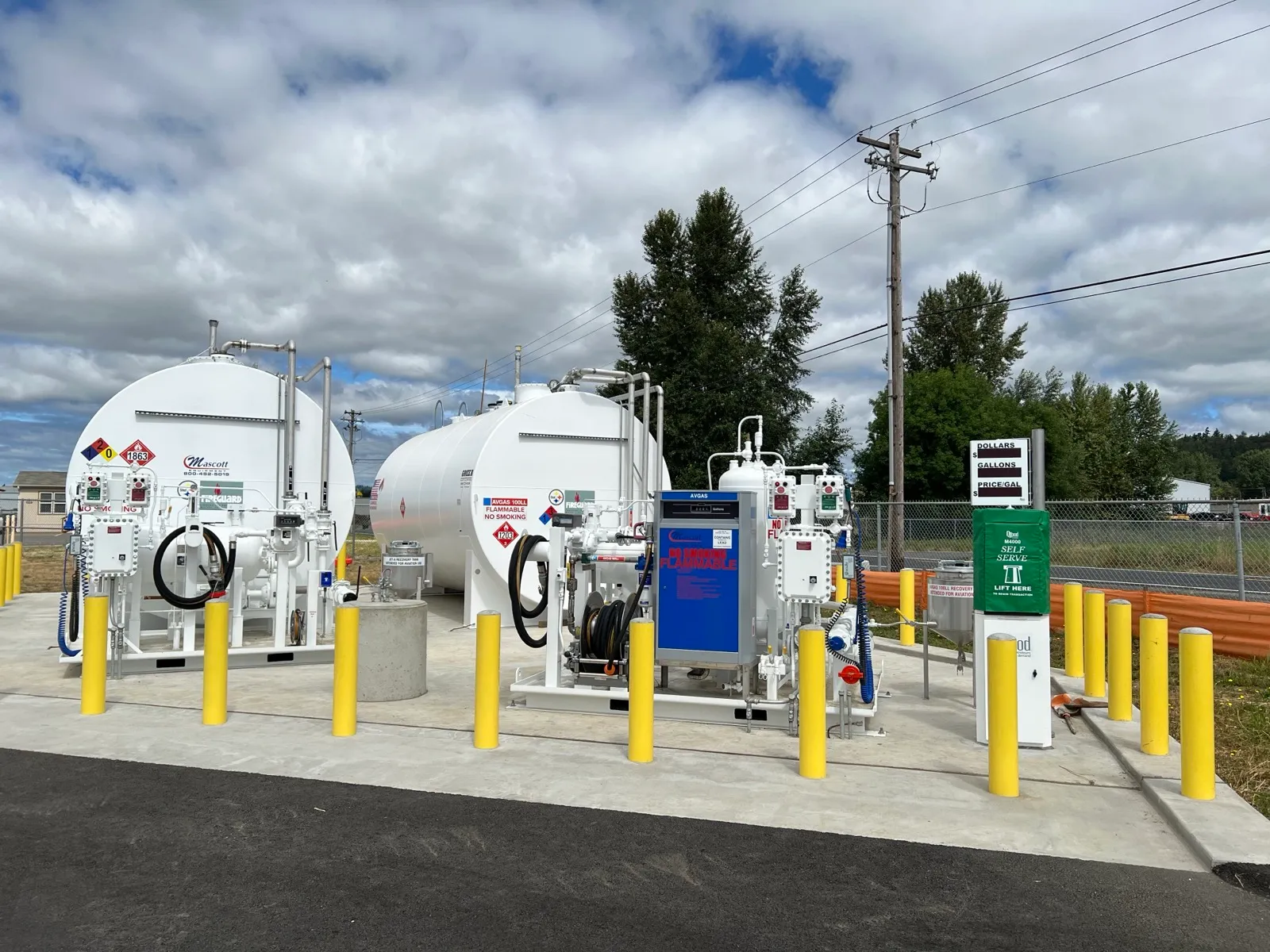 Cascade Air's fuel station at KKLS with Jet-A and 100LL tanks.